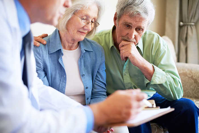 MON PROCHE VIENT D’APPRENDRE QU’IL ÉTAIT ATTEINT D’UNE DMLA
